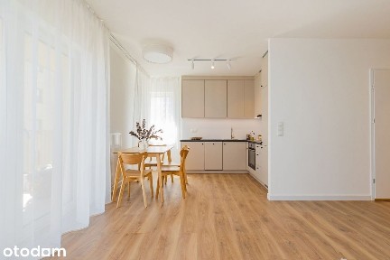 4-pokojowe | 78.8 m2 | Balkon | Internet w cenie | Bezpośrednio
