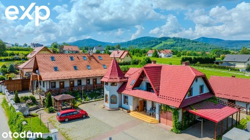 Przestronny Dom z Dodatkowym Domkiem na Wynajem w