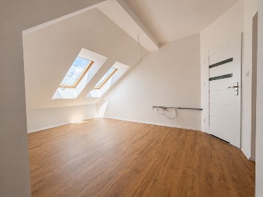 Mieszkanie po generalnym remoncie na poddaszu | 53 m² pow. całkowitej | 3 pokoje | Nowy Sącz