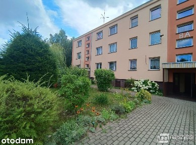 KRZĘCIN - kawalerka z balkonem