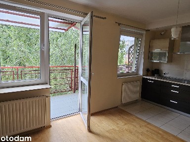Przestronne mieszkanie z balkonem w Krakowie, przy CH Bonarka
