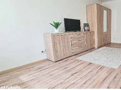 Słoneczne mieszkanie z balkonem, 1 piętro, 2 pokoje
