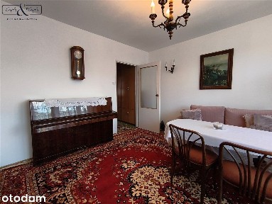 3 pokoje, duży balkon i pełne umeblowanie