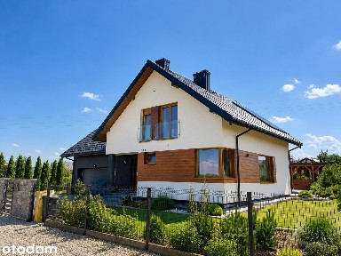 Dom łączący komfort i nowoczesność w Zgłobicach