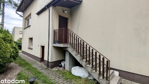 Dom wolnostojący w Częstochowie z garażem
