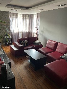 Sprzedam dwupoziomowe mieszkanie 91,8 m2 z balkonem i piwnicą.