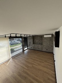 Lokal handlowy-usługowy do wynajecia, 25m2 w centrum miasta przy ul. Wojska polskiego na Mariankach