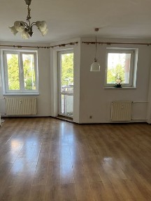 Wynajmę 2 pokojowe mieszkanie