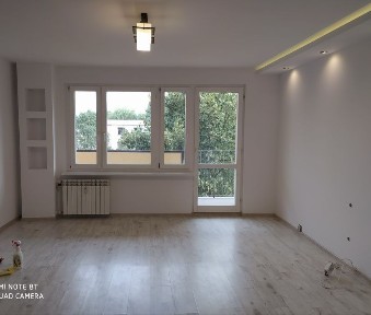 Do wynajecia mieszkanie od 1.08.26 kawalerka w bloku | 2 pokoje | balkon | piwnica |