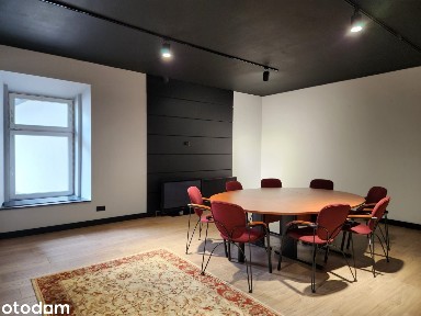 Reprezentacyjne biura w centrum od 40m2 do 270m2.