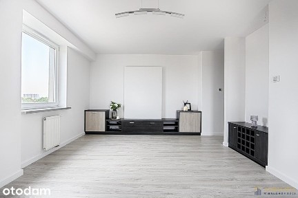 *M3, blok z 2010 r. Panorama i Miejsce postojowe