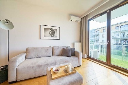 Miasteczko Wilanów, M. Postojowe, Klimatyzacja, 0%
