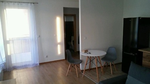 Wynajmę kawalerkę - mieszkanie Jelcz-Laskowice
