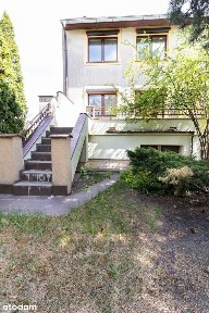 Baranowo, skrajny szeregowiec z ogródkiem