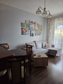 Sprzedam mieszkanie 48 m², 2 pokoje, klimatyzacja, balkon, miejsce parkingowe