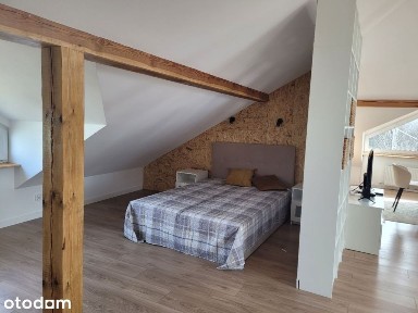 Przestronne na poddaszu 100m2, nowe
