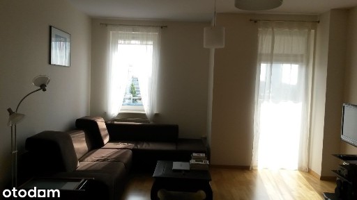 Apartament, 2pokoje. Centrum/Metro Rondo ONZ