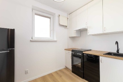 2 pokoje | po remoncie | oddzielna kuchnia | 38m2 | Tarczyn, ul. Owocowa | od zaraz!