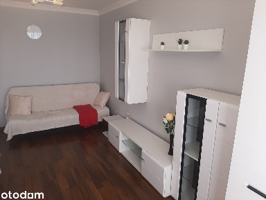 Wynajmę słoneczną kawalerkę na Os. Kaliny 41 niski czynsz 370zł