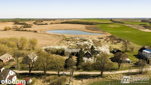 NIESUŁÓW-DOM DO ODBUDOWY Z DUŻĄ DZIAŁKĄ 1,35 HA
