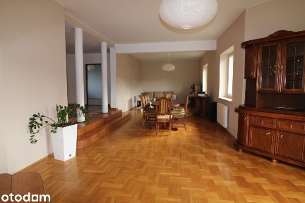 DOM Z DUŻYM POTENCJAŁEM INWESTYCYJNYM | STOKI | 290 m² | DZIAŁKA 530m²