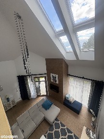 Nowoczesny dom z antresolą i widokiem na jezioro | 289 m² | centrum