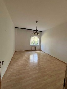 Na sprzedaż mieszkanie 50m2 z garażem i piwnicą - Łańcut, ul. Kolejowa