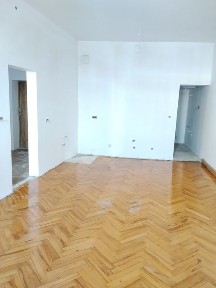 Mieszkanie w kamienicy na rynku