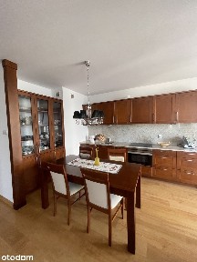 Mieszkanie 3-pokojowe z balkonem i halą garażową