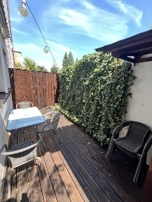 5 pokojowe dla 4-5 osob, wspólny salon, blisko UMK, osobne WC, taras, umowa na rok akademicki