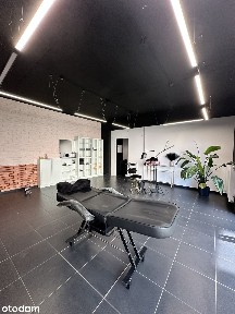 WCHODZISZ I ZARABIASZ - Gotowy lokal pod klinikę lub gabinety