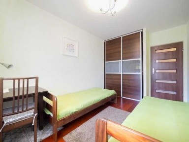 REZERWACJA wynajmę mieszkanie Kraków, blisko centrum, 2 pokoje plus osobna kuchnia, od właściciela, OFERTA DLA STUDENTÓW