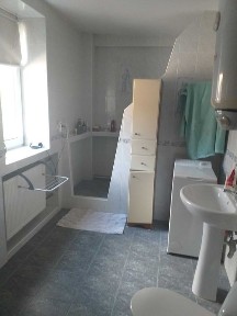 Wynajmę kawalerkę 40m2 w domu przy S14 bez opłat