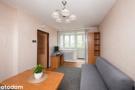 Kraków, ul. Czarnowiejska - Dwupokojowe mieszkanie z osobną kuchnią!