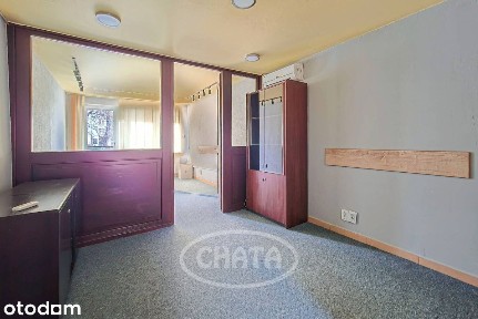Lokal Biurowo-Usługowy/40 M2 Balkon