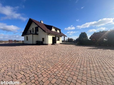 Do sprzedania dom Strzelce Wielkie do zamieszkania, duża działka