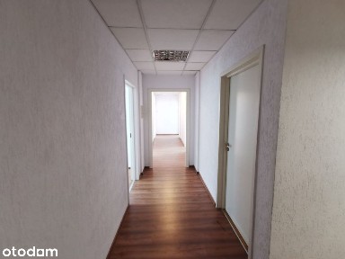 9 pomieszczeń biurowych w centrum