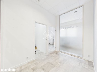 Lokal użytkowy w Galerii Osielsko, parter, witryna