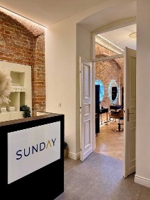 Stanowisko manicure/pedicure, piękny LOFT w centrum Al. Jerozolimskie