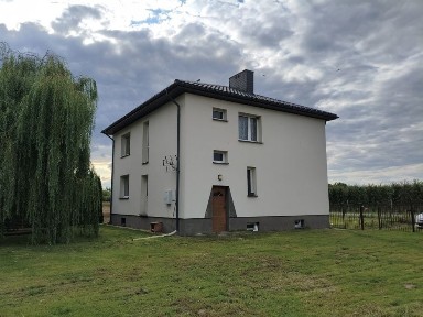 Dom z działką - 1.52 ha Wymysłów