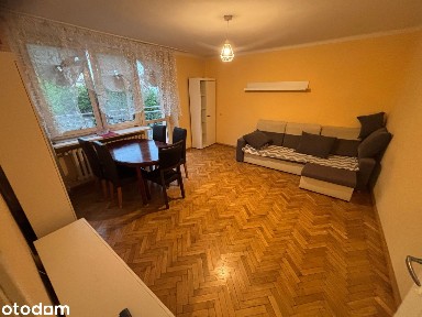 Przestronne dwa pokoje z wyjątkowo dużym balkonem!