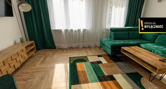 2 Pokoje Świeżo po remoncie, wysoki standard - 46 m² Parter
