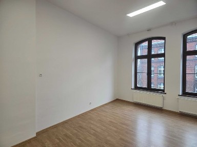 Lokal biurowy 22,45 m2 bez prowizji pośrednika