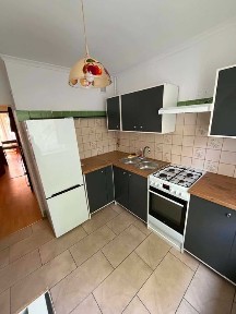 Wynajem 2-pokojowe mieszkanie na parterze z balkonem - Zawiercie Centrum