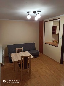 Wynajmę mieszkanie 24 m2 z dużym balkonem w centrum Płocka