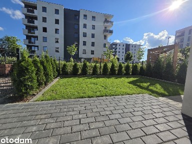 Dwupokojowe mieszkanie z ogródkiem!