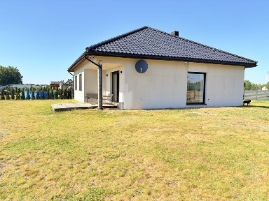 Parterowy dom przy lesie | 100 m² | Działka 2000 m² | 5 min od centrum Zduńskiej Woli | Gotowy do zamieszkania