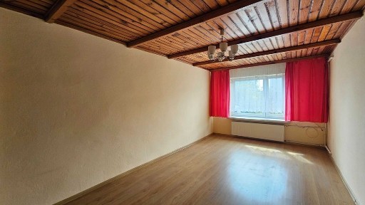 Dom z ogródkiem BLISKO ARTURÓWKA