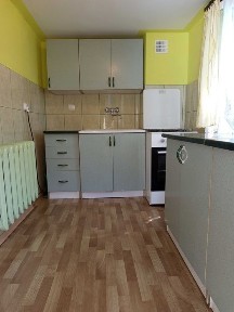 sprzedam dom z zabudowaniami na działce 1,18 ha