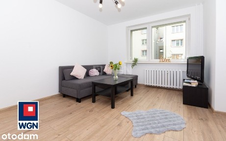 3 pokoje po remoncie z częściowym umeblowaniem w bloku/Centrum/.